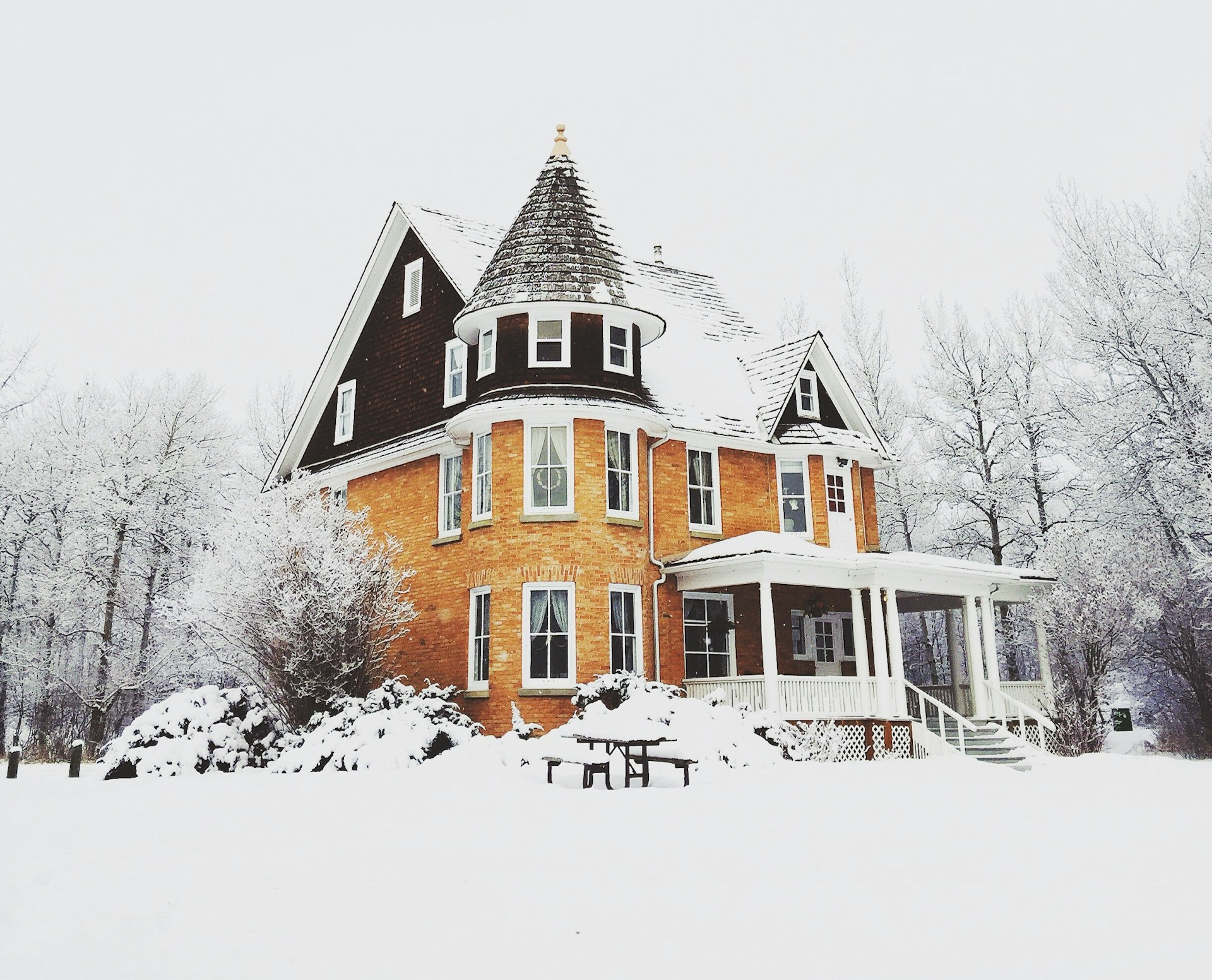 Effektiv opvarmning af boligen med Heatlets træpiller fra Pillemadsen